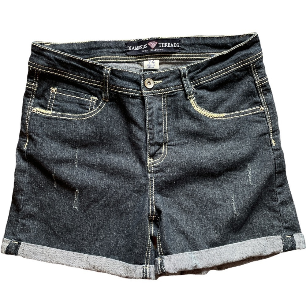 Diamonds & Threads Darkwash Festival distressed Jean Shorts. Size 14
